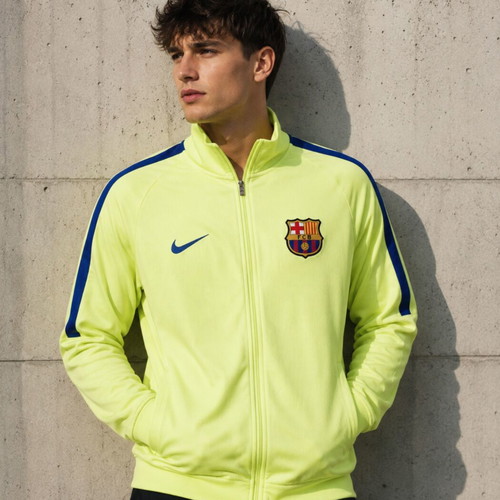 Barcelona 14/15 Track Jacket used, size L