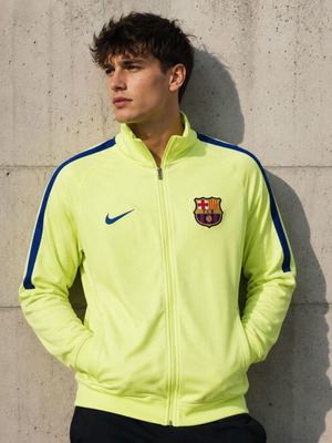 Barcelona 14/15 Track Jacket used, size L