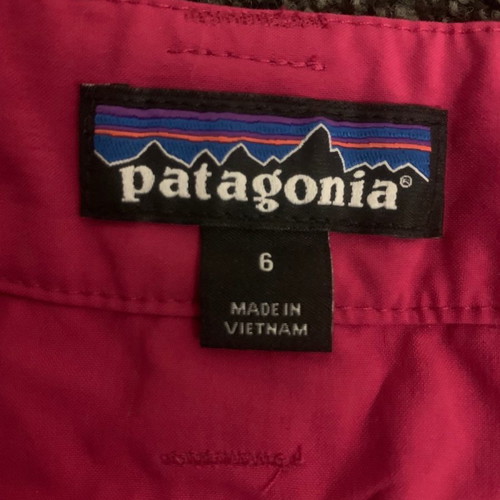 Patagonia womens trouser like new, size 6 (XS), fuchsia