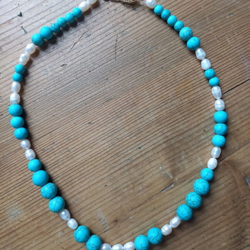 Necklace with freshwater pearls and turquoise 45cm like new