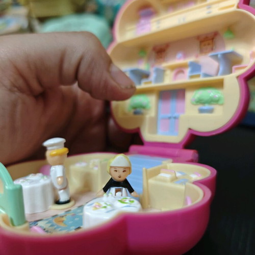 Polly Pocket Mr. Fry's Restaurant used, complete