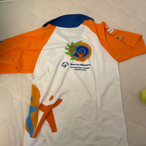 Paralympic Athens 2011 T-shirt size S, 2 Wilson tennis balls Athens 2004, Munich 1972 scarves