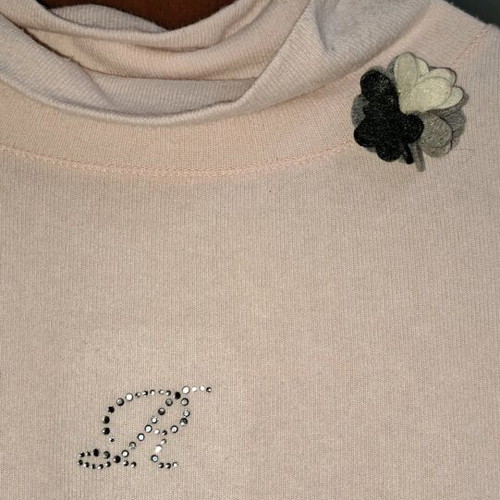 Official kids' blouse No.14 like new, beige