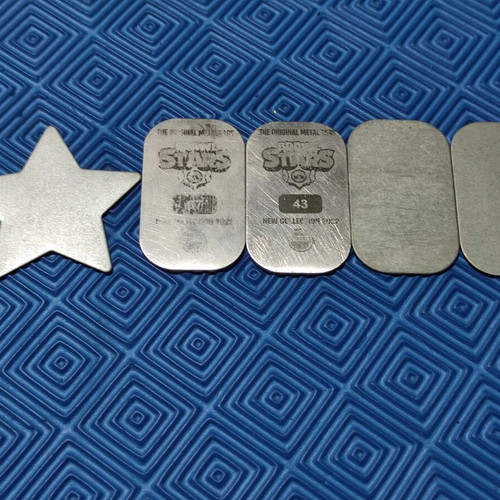 Brawl Stars Dynamike collectible iron tags like new, set of 5