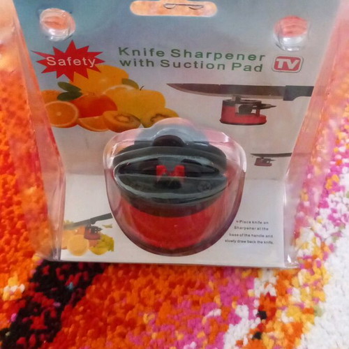 Knife sharpener new with suction base
