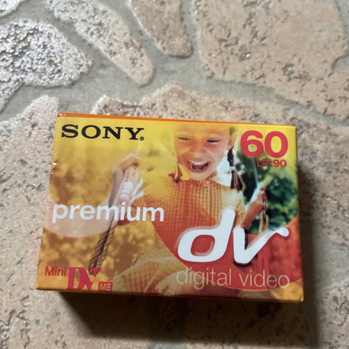 Sony DVM60 PR4 DV Premium MiniDV digital video cassette 60min new