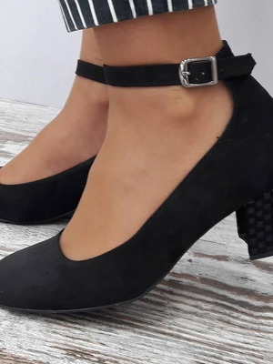 Pumps new with square heel and ankle strap black size 37