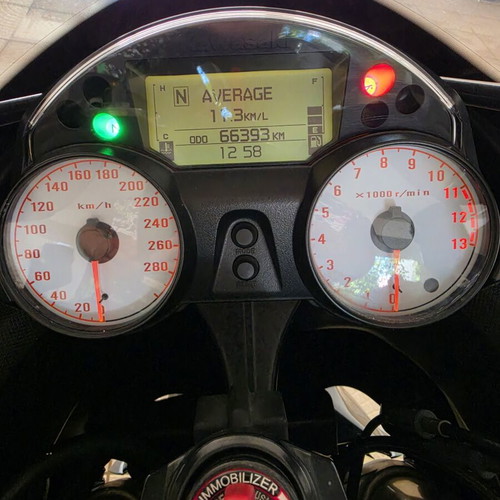 Kawasaki ZZR 1400 Gen 1 motorcycle 2007 no ABS