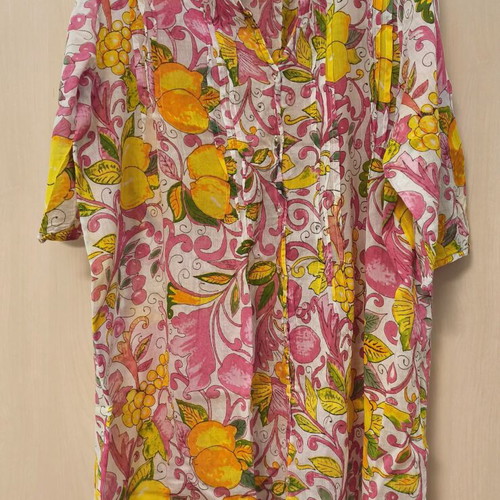 Celestino caftan like new, multicolor with lemon print