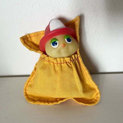 Glo Friends Firefly Worm vintage Firefly Worm like new with its sack