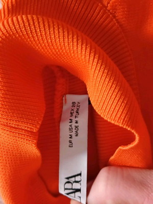 Γυναικείο πουλόβερ λεπτό Zara καινούργιο αφόρετο πορτοκαλί μέγεθος M
