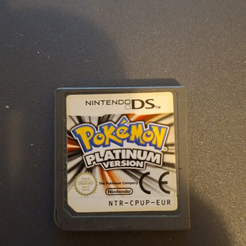 Pokémon Platinum Version Nintendo DS game like new
