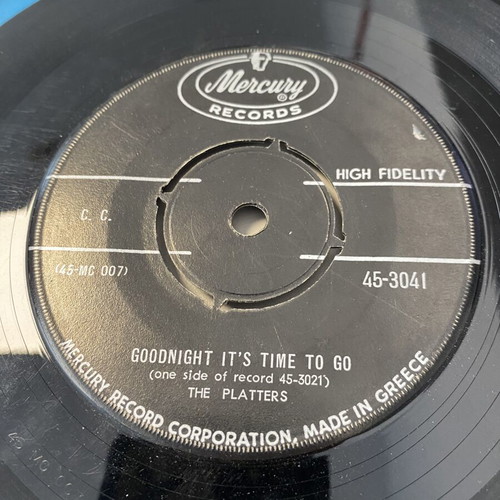 The Platters 45 RPM record used, 70s pop
