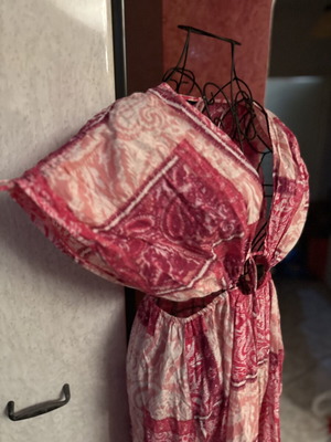 Zara Medium εμπριμέ ολόσωμη φόρμα με ανοιχτή πλάτη και δέσιμο στη μέση