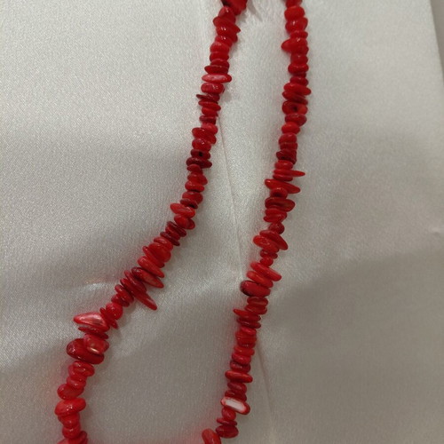 Handmade necklace with coral and stainless steel extension chain