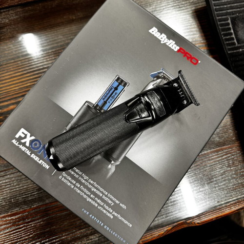 Skeleton FX ONE trimmer new with DLC 2.0 blade