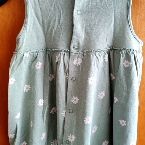 Vertbaudet dress 74 cm with matching headband like new