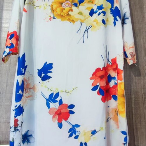 Floral dress like new, colorful summer style
