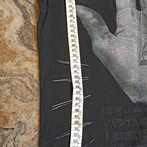 Men's t-shirt size M black like new