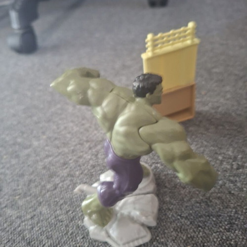 Hulk figure like new from Playmation Marvel Avengers collection