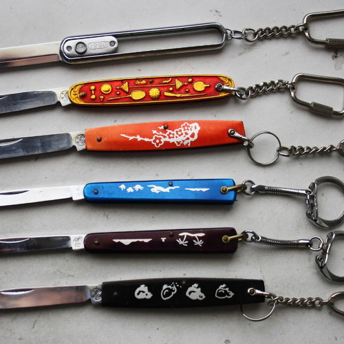 Double Arrow vintage 60's keychain knives set of 6, new