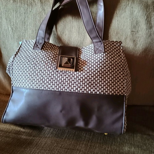 Shoulder bag new, beige and brown