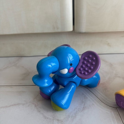 Fisher Price animals with moving parts like new