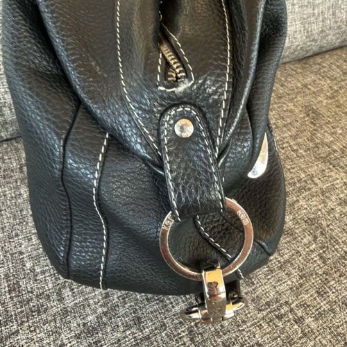 Kem leather shoulder bag like new, black
