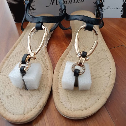 Flat sandals black size 38 like new with gold design