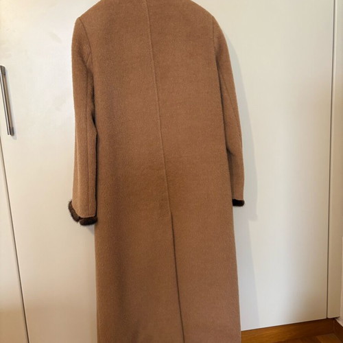 Salviati coat like new with mink fur, size M, beige