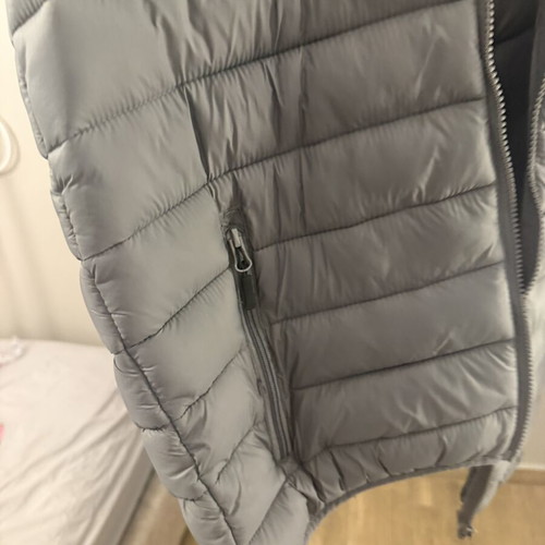 Sleeveless jacket gray with removable hood, used, size M