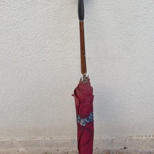 Vintage umbrella used with case and wooden handle