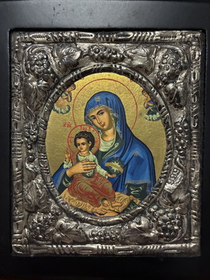 Byzantine Icon of Panagia Vrefokratousa in Pure Silver New