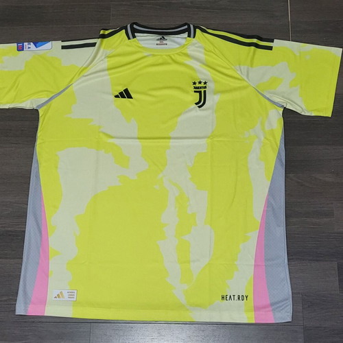 Juventus athletic jersey XXL official replica