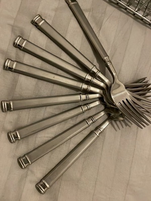 Hampton Silversmiths large forks like new, set of 8, stainless steel