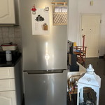 Bosch refrigerator like new