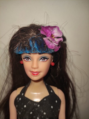 Hard Rock Cafe Limited Edition Harper Rae Doll like new
