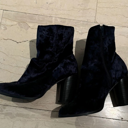 New Look velvet night ankle boots used, navy, size 38