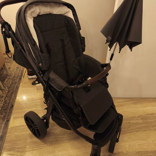 Quax Avenue 3 in 1 Baby Stroller. Opportunity price, due to departure abroad.