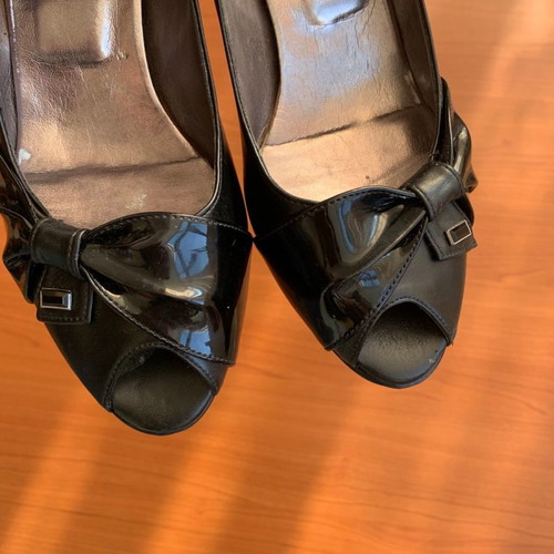 Women's leather peep toe pumps used, size 37, black