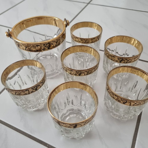 Set of 6 whiskey glasses and 1 ice bucket with handmade gold rim like new