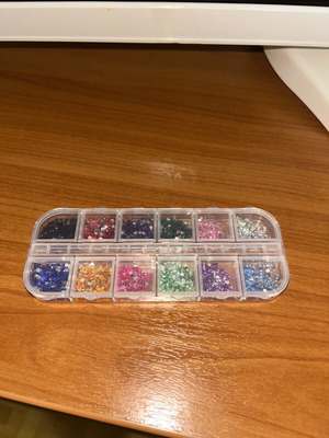 Strass set with 12 colors, new