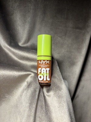 Nyx Fat Oil Lip Oil nourishing high-pigment lip treatment