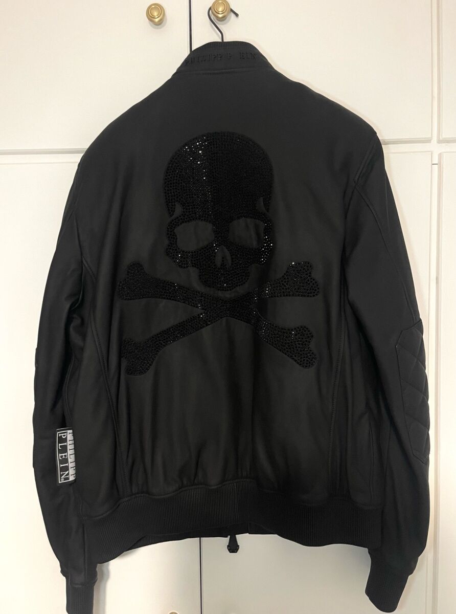 Philipp Plein Black Crystal Skull… - € 2.000,00 - Vendora.cy