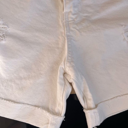 White denim shorts new with rips Stradivarius