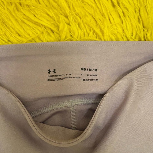 Under Armour lilac leggings medium like new