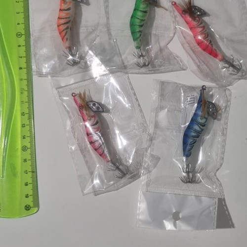 Fishing squid jigs 8g multicolored new