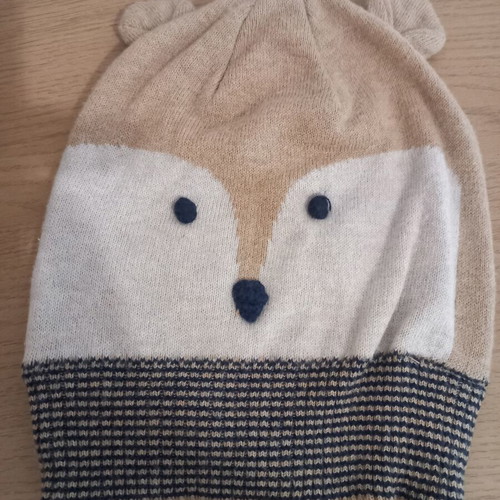 Mayoral children's hat beige size S like new