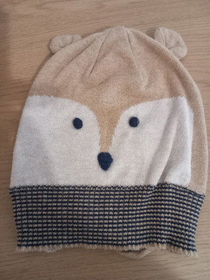 Mayoral children's hat beige size S like new