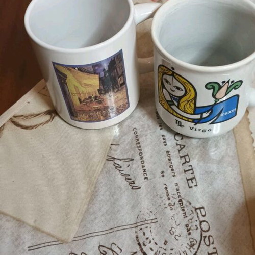 Cup rack for cabinet used